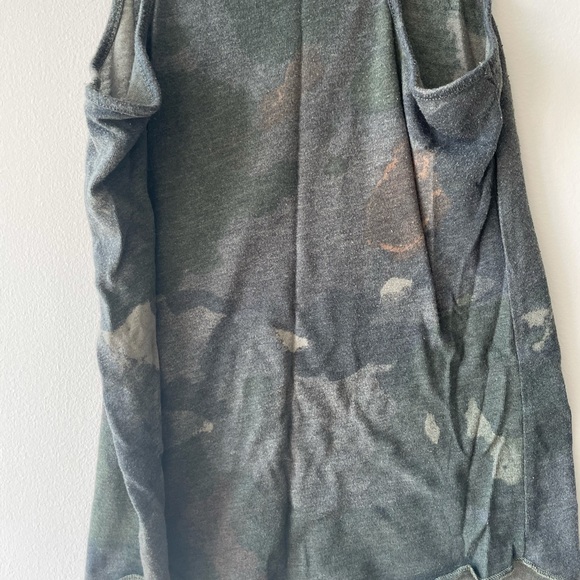 Alternative Camouflage Racerback Tank - Picture 5 of 6